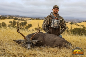 Michael with his 2019 3x3 B Zone Blacktail taken with SC2 Outdoors